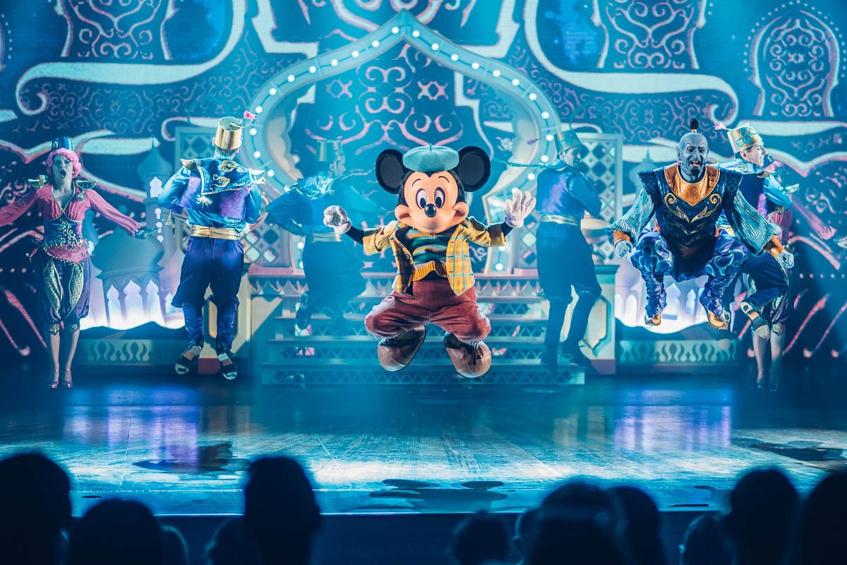 mickey and the magician