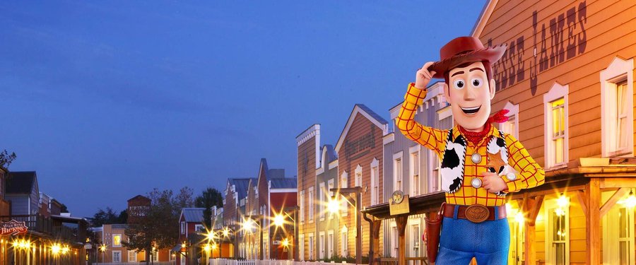 N013967-retouchee_2026nov29_world_cheyenne-autumn-view_5-2_tcm816-234678$p~1$f~jpg