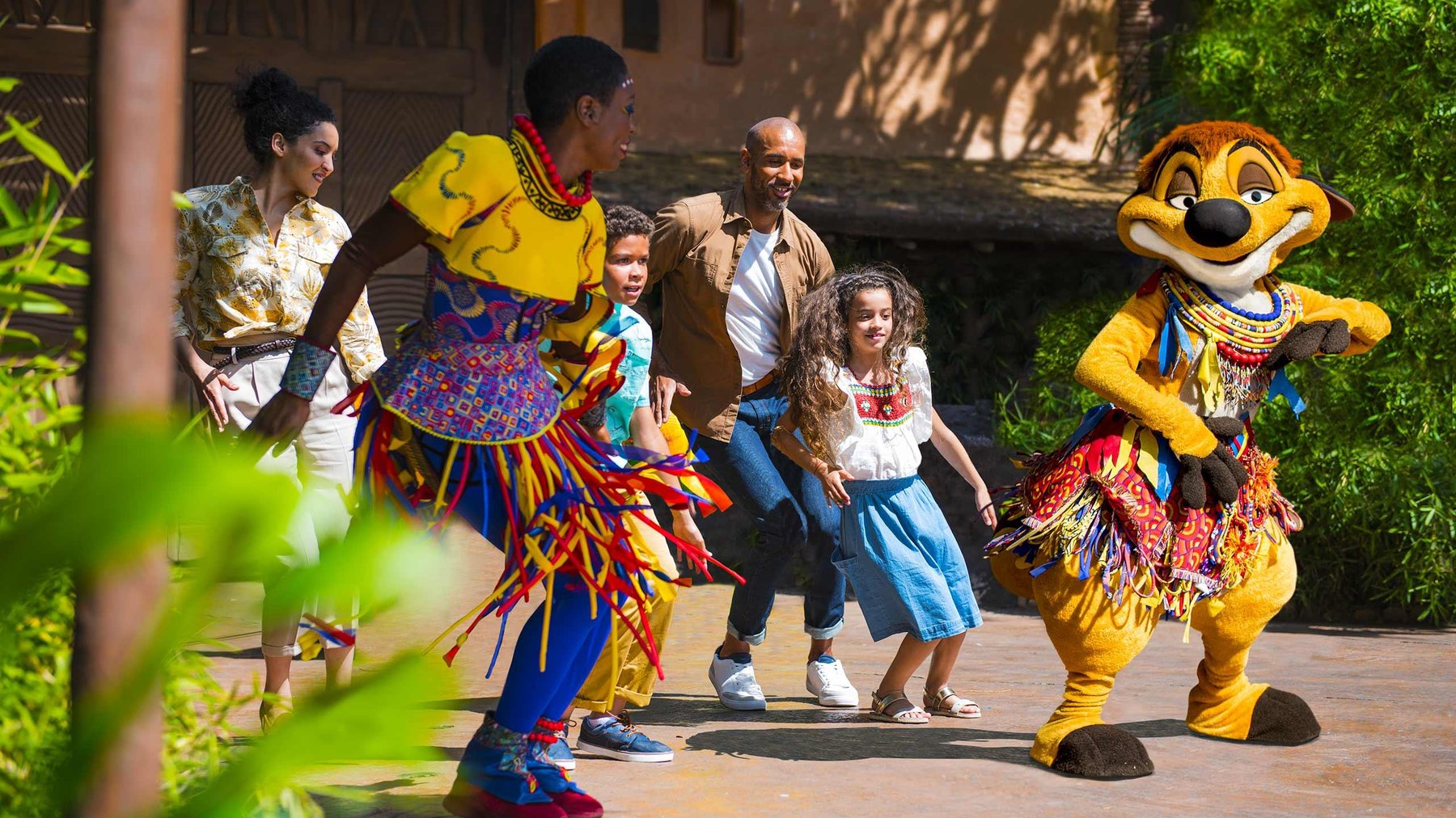 N031819_2027Dec11_world_lion-king-and-jungle-festival-timons-matadance-concepart_16-9_tcm756-285076$p~1$f~jpg N031819_2027Dec11_world_lion-king-and-jungle-festival-timons-matadance-concepart_16-9_tcm756-285076$p~1$f~jpg