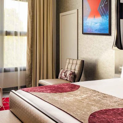 N035186_2024jun02_world_disneys-hotel-new-york-superior-room_5-2_tcm756-226531$w~2400$p~1$f~jpg