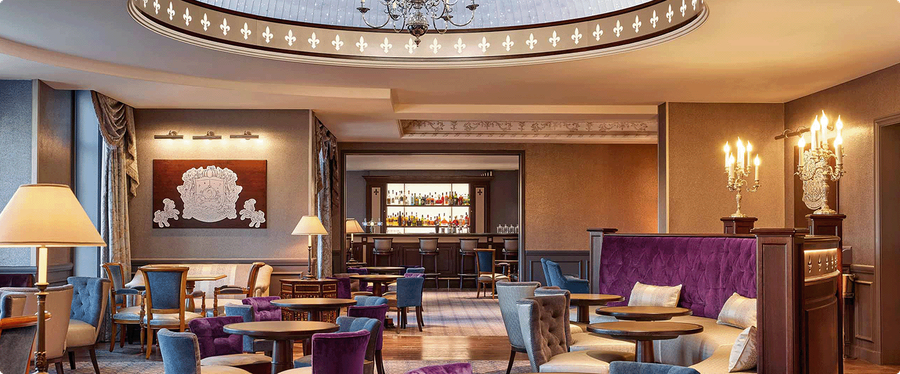 N040300_2029jan24_world_disneyland-hotel-fleur-de-lys_full-width_desktop_tcm816-280357$p~1$f~jpg