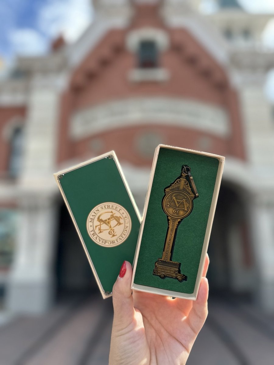 attraction-key-main-street-vehicles-attraction-1