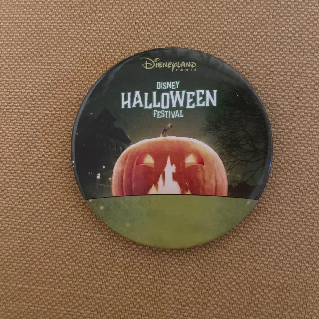 disneyland-paris-badge-halloween