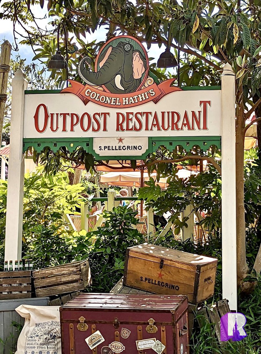 dlp-colonel-hathis-pizza-outpost-adventureland-restaurant