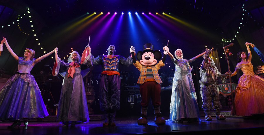 mickey and the magician