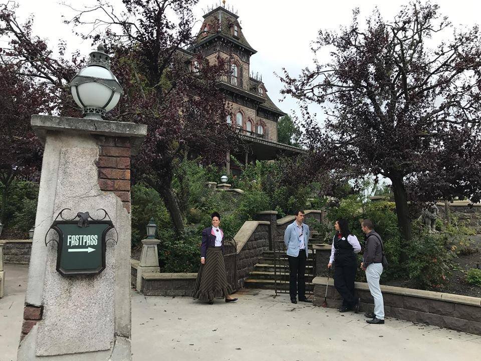 dlp-phantom-manor-fastpass-1.jpg