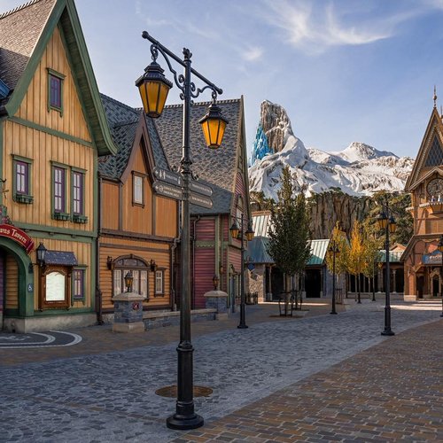 dlp-world-of-frozen-03