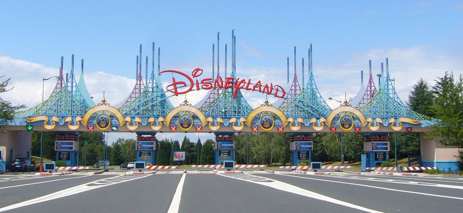 entrance disneyland