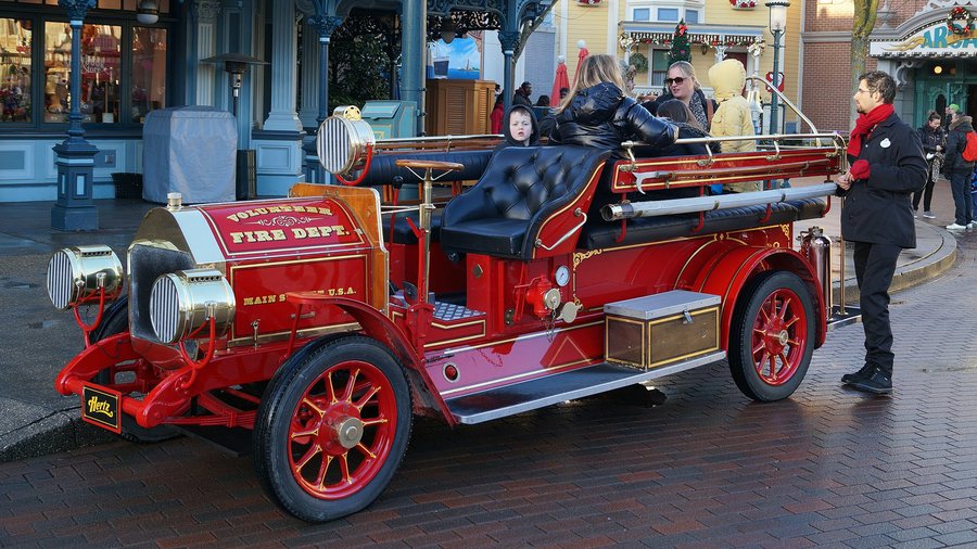 main street vehicles