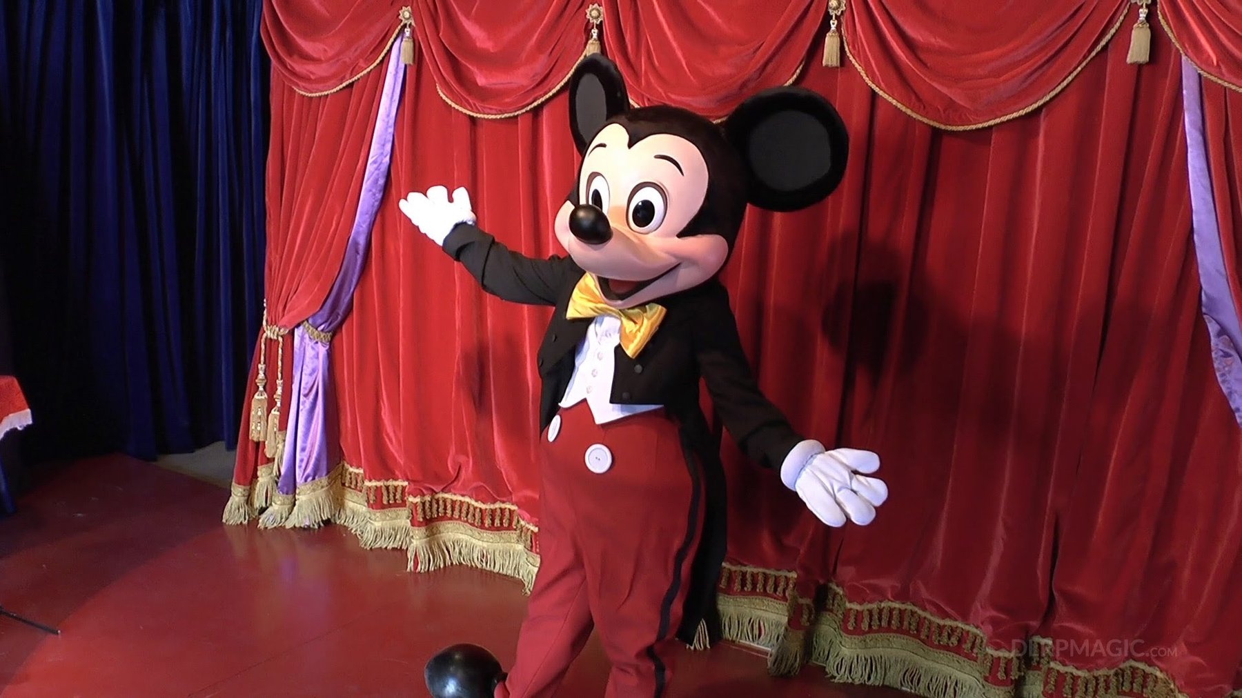 meet-mickey-mouse.jpg