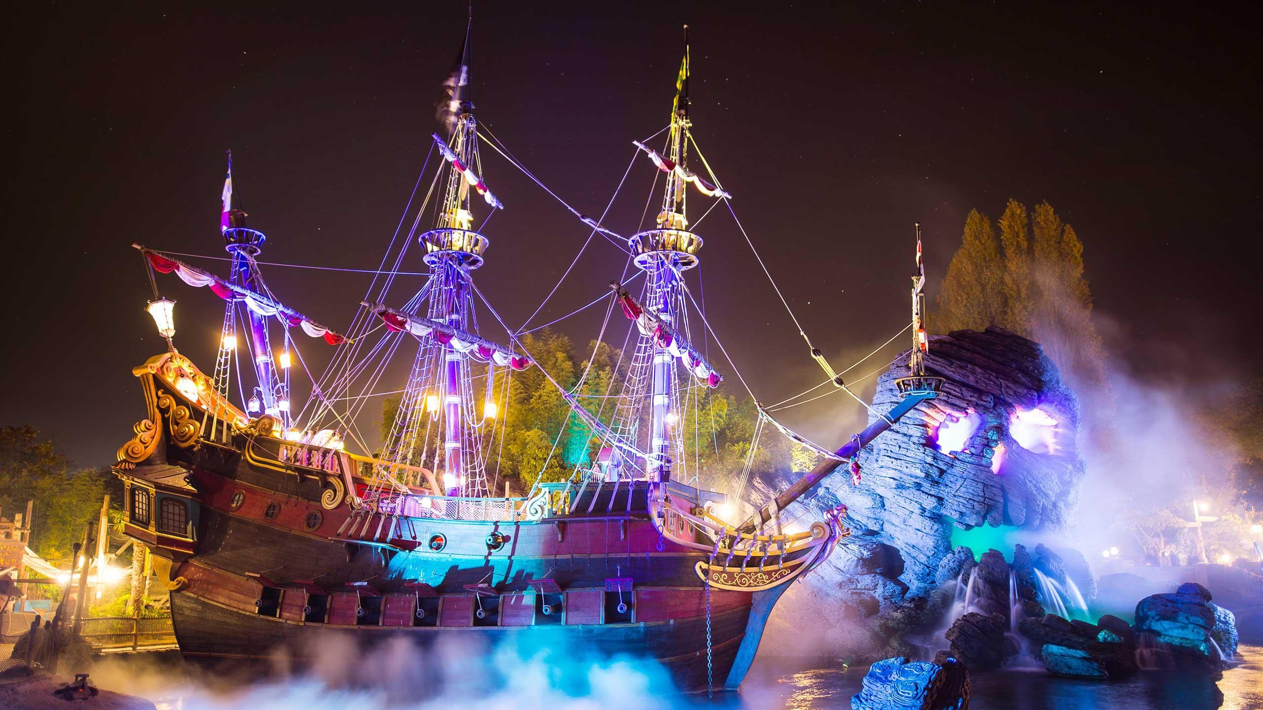 n029689_2023oct30_world_halloween-night-2016-pirate-ship-skull-rock_16-9_tcm756-163432$p_1.jpg n029689_2023oct30_world_halloween-night-2016-pirate-ship-skull-rock_16-9_tcm756-163432$p_1.jpg