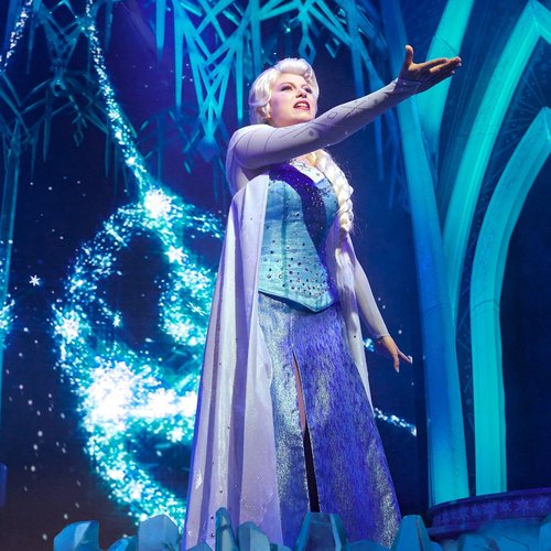 n032688_2026nov22_world_frozen-a-musical-invitation-elsa_16-9_tcm756-201974$p_1.jpg
