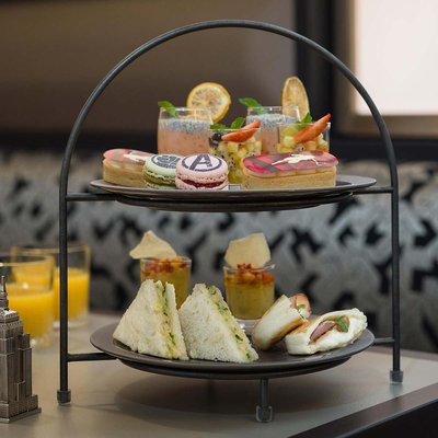 n035206_2024jun02_world_empire-state-club-lounge-food-detail_1-1_tcm756-224856$w~2400$p~1$f~jpg