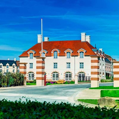 n037304_2028dec31_world_hotel-partenaire-staycity-aparthotels-sign-entrance_modified_5-2_tcm756-262237$w~3840$p~1$f~jpg