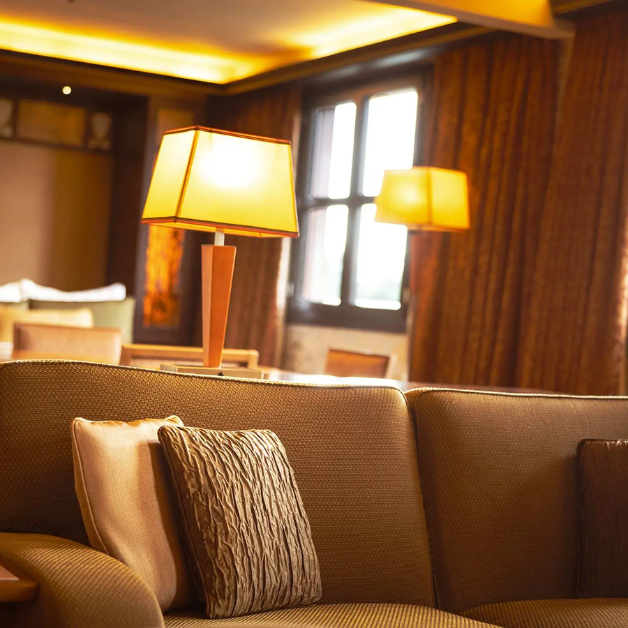 n039128_2029dec15_world_suite-golden-forest-disney-hotel-sequoia-lodge_16-9_tcm756-255685$w~2400$p~1$f~webp