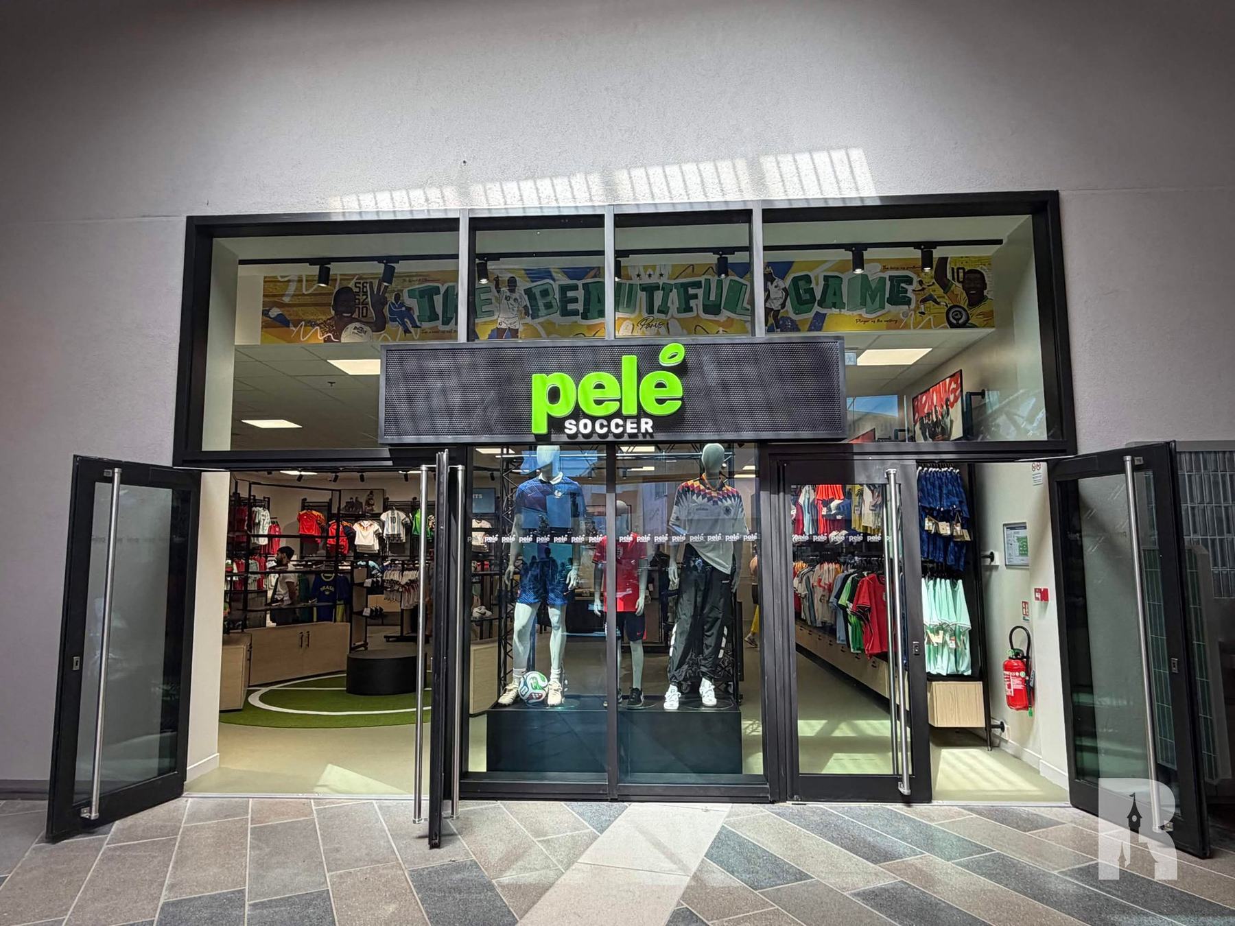 Pelé Soccer geopend Disney Village eerste Europese vestiging 1 - week 21 2026
