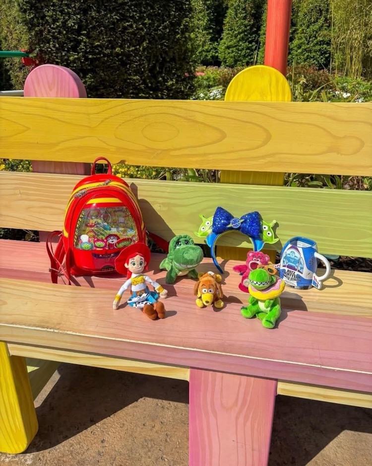 toy-story-5-nieuwe-figuren-disneyland-paris-04
