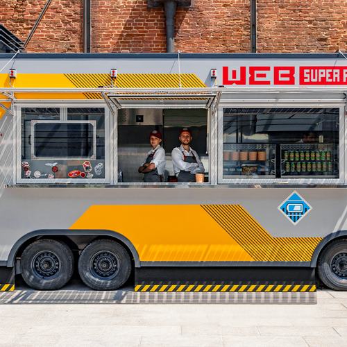 web-food-truck-avengers-campus